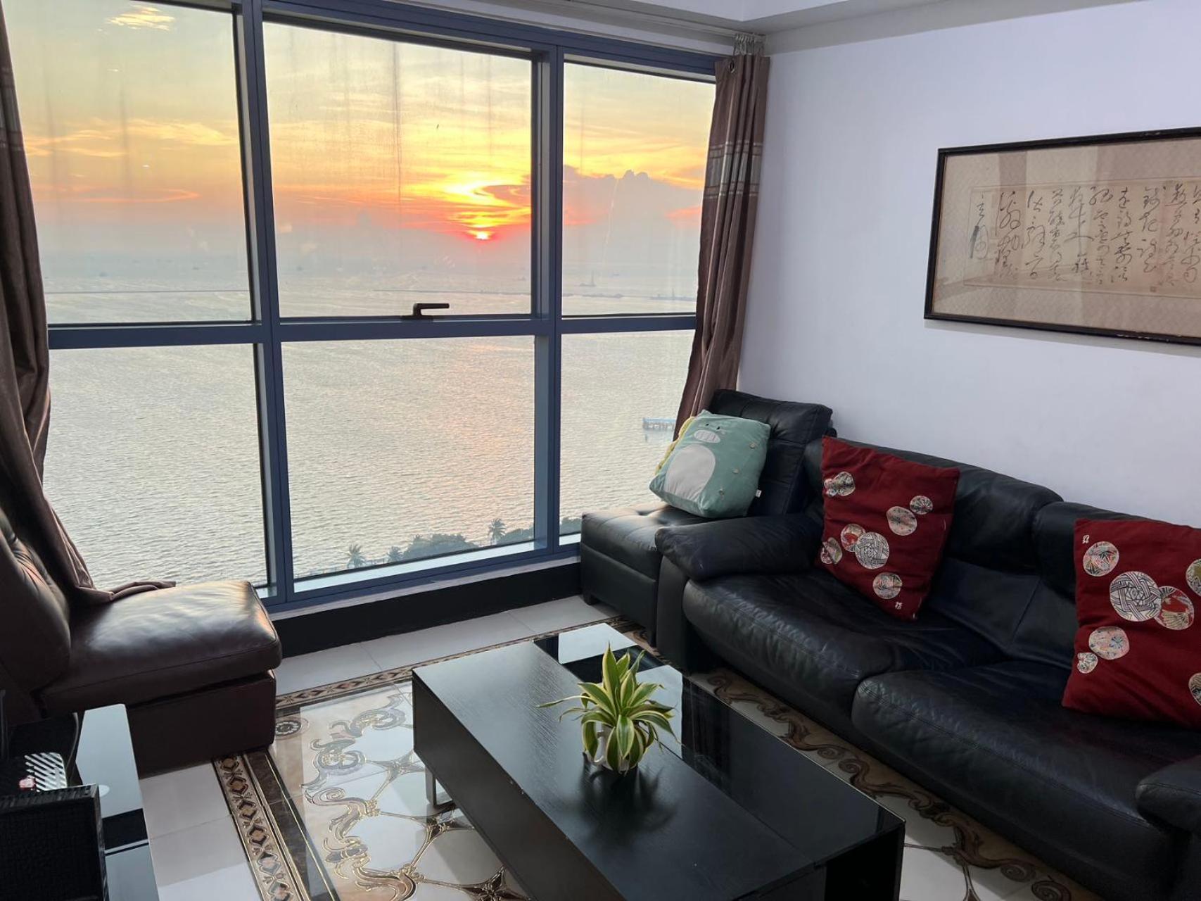 Sunset House Roxas Bay Apartamento Manila Exterior foto